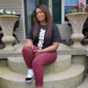 Meet your Posher, Trina